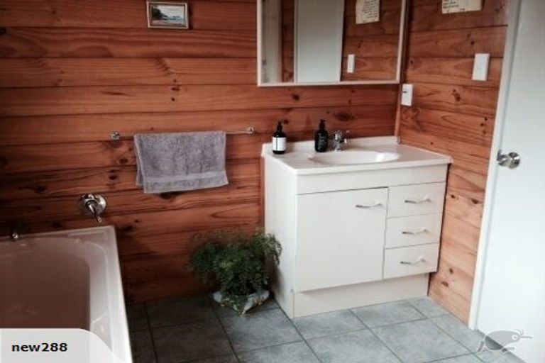 Photo of property in 2a Buckland Road, Tuakau, 2121