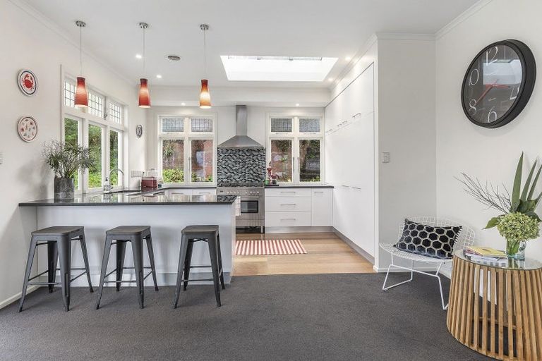 Photo of property in 11 Wade Street, Wadestown, Wellington, 6012