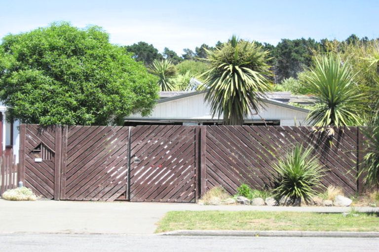 Photo of property in 284 Pine Avenue, South New Brighton, Christchurch, 8062
