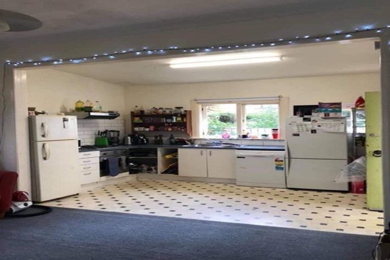 Photo of property in 25 Devon Street, Aro Valley, Wellington, 6021