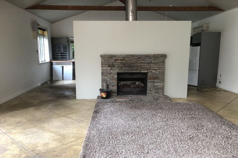 Photo of property in 27 Robinson Road, Coatesville, Albany, 0793