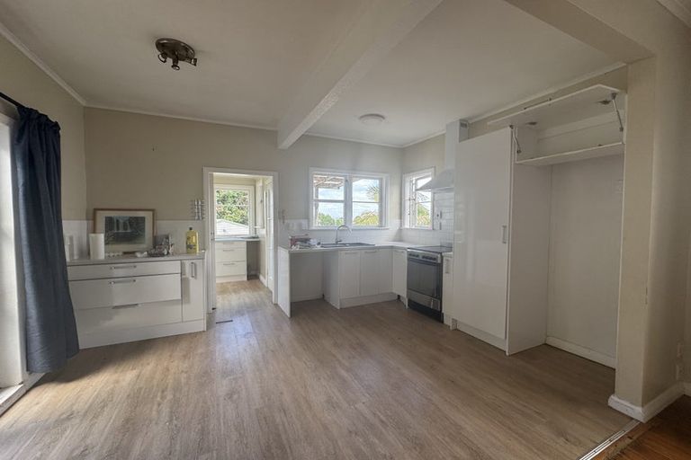 Photo of property in 57 Carey Street, Maeroa, Hamilton, 3200