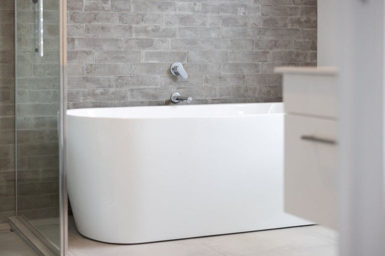 Photo of property in 2 Taioma Close, Papamoa, 3118