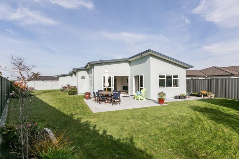 Photo of property in 5 Waitaki Way, Poraiti, Napier, 4112