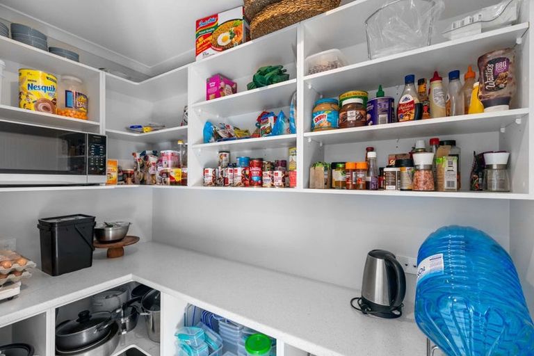 Photo of property in 4 Trevor Mcmiken Drive, Patumahoe, 2679