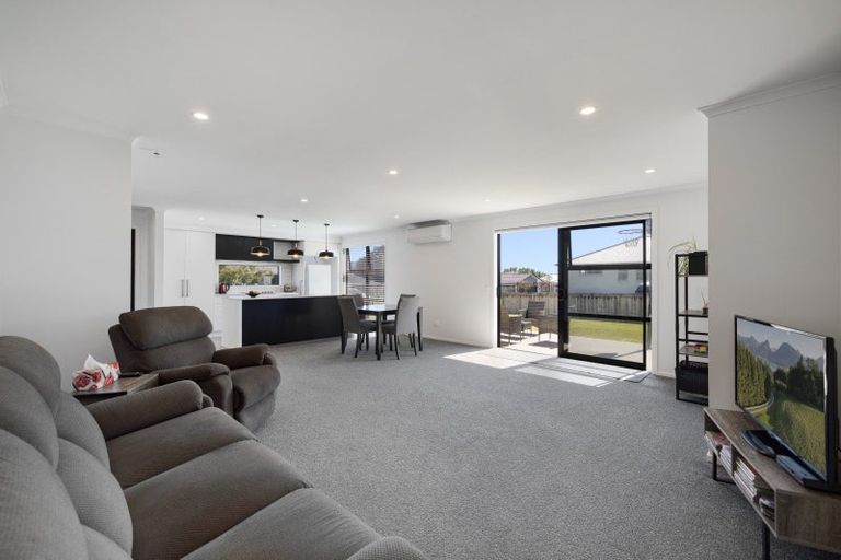 Photo of property in 74 Tynan Street, Te Puke, 3119