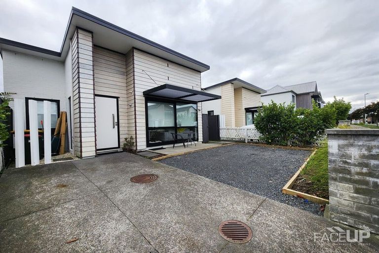 Photo of property in 8 Grey Warbler Road, Hobsonville, Auckland, 0616