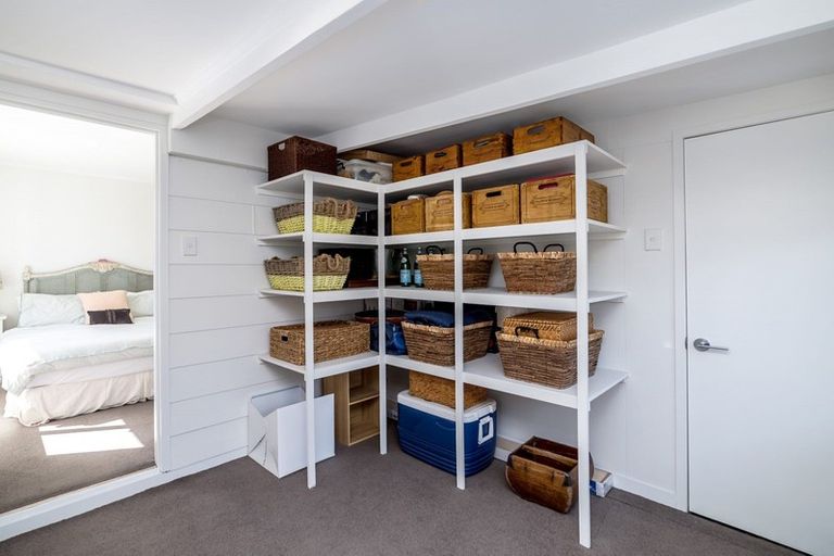 Photo of property in 74 East Street, Greytown, 5712