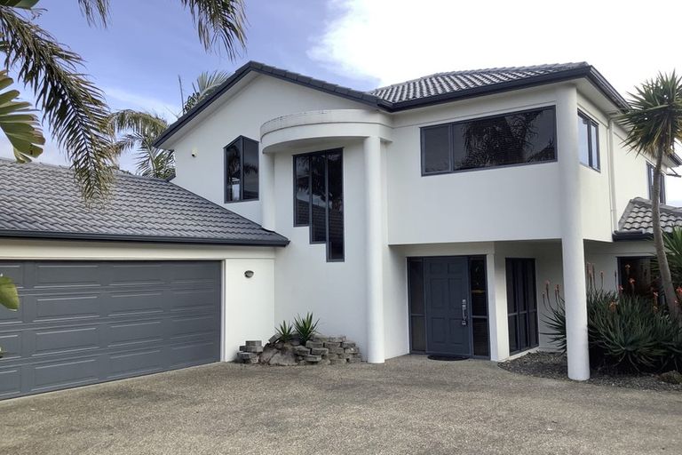 Photo of property in 63 Quedley Court, Eastern Beach, Auckland, 2012