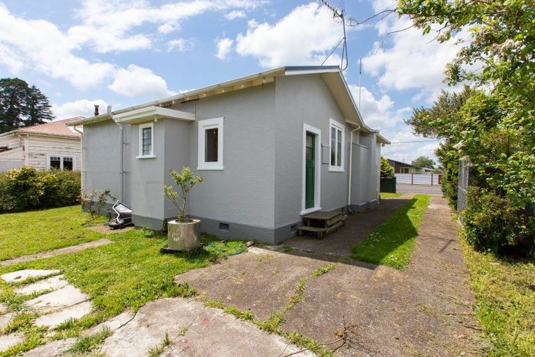 Photo of property in 6 Edinburgh Street, Dannevirke, 4930