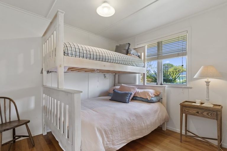 Photo of property in 15 Shaw Road, Waihi Beach, 3611