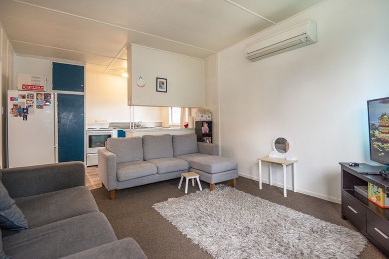 Photo of property in 201 Tudor Avenue, Mayfair, Hastings, 4122