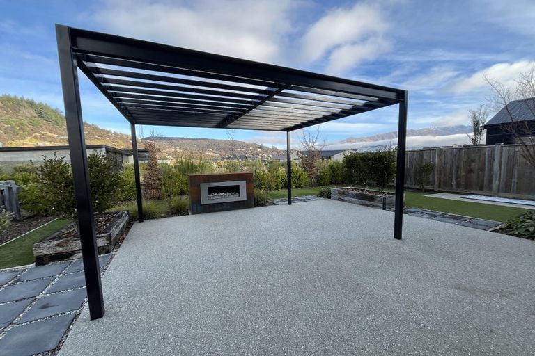 Photo of property in 18 Glen Dene Crescent, Wanaka, 9305