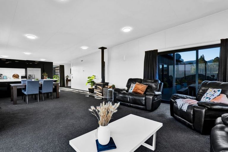 Photo of property in 1202 Frankley Road, Hurworth, New Plymouth, 4371