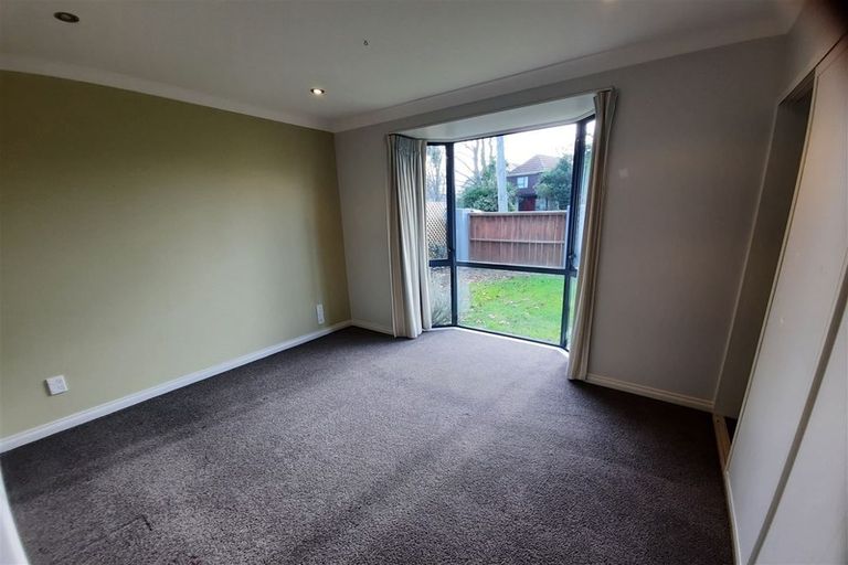 Photo of property in 21 Scotston Avenue, St Albans, Christchurch, 8052
