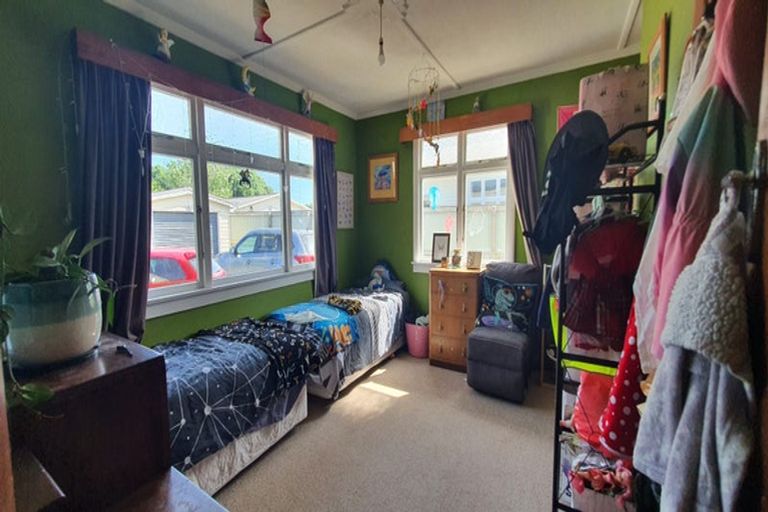 Photo of property in 10 Belt Street, Waimate, 7924