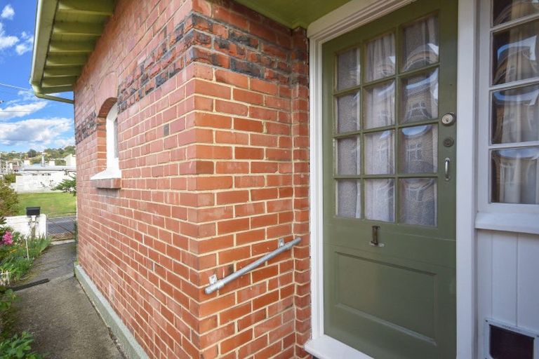 Photo of property in 12 Josephine Street, Caversham, Dunedin, 9012