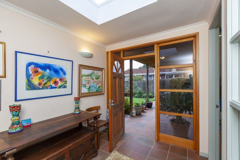 Photo of property in 18 Falla Street, Paraparaumu Beach, Paraparaumu, 5032