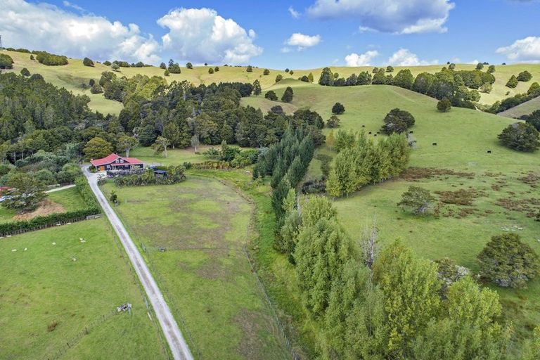 Photo of property in 67 Kaitara Lane, Kaiwaka, 0573