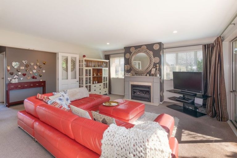 Photo of property in 1 Coppinger Terrace, Aidanfield, Christchurch, 8025