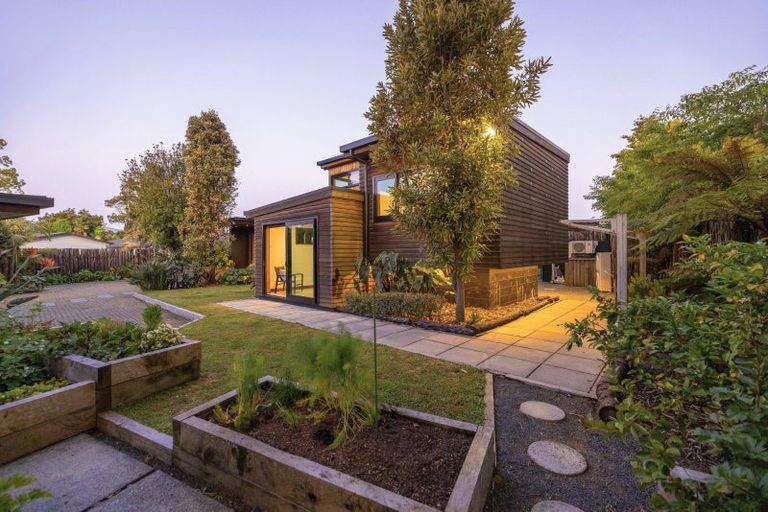 Photo of property in 92 Myres Street, Otumoetai, Tauranga, 3110