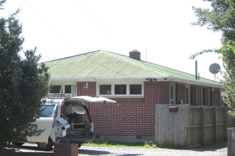 Photo of property in 7 Prestons Road, Redwood, Christchurch, 8051