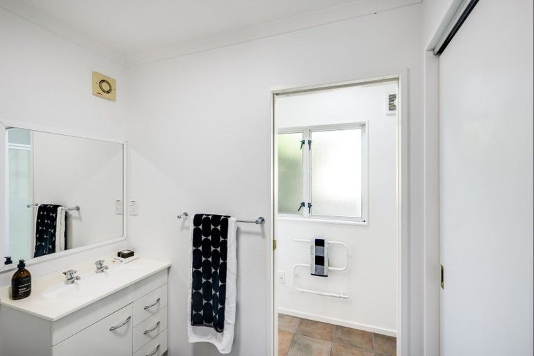 Photo of property in 6 Arcadia Lane, Havelock North, 4130