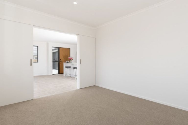 Photo of property in 82 Bert Wall Drive, Omokoroa, 3114