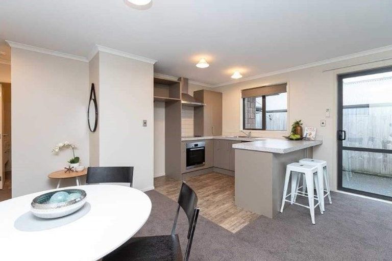 Photo of property in 5/108 Old Farm Road, Hamilton East, Hamilton, 3216