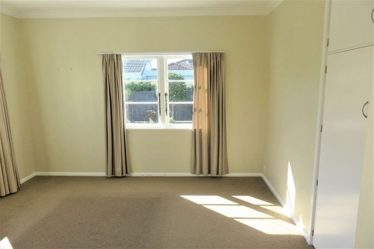 Photo of property in 18 Anderson Road, Taradale, Napier, 4112