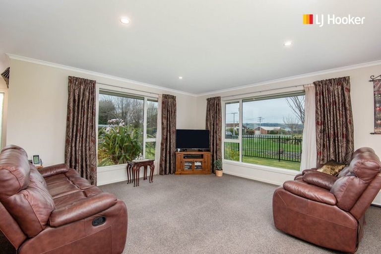 Photo of property in 8 Centre Street, Mosgiel, 9024