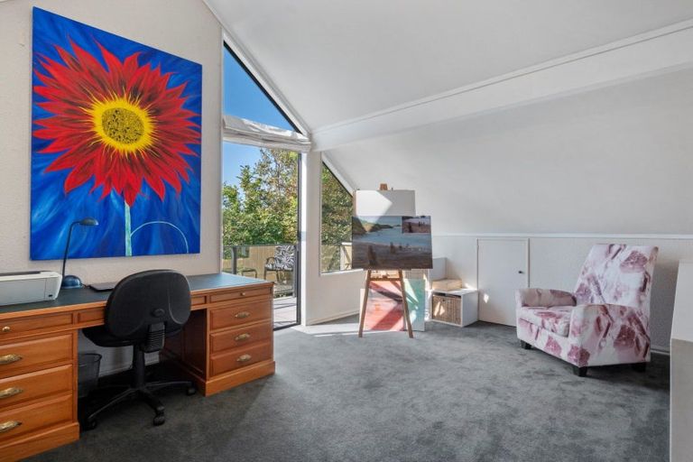 Photo of property in 40 Corinna Street, Welcome Bay, Tauranga, 3112