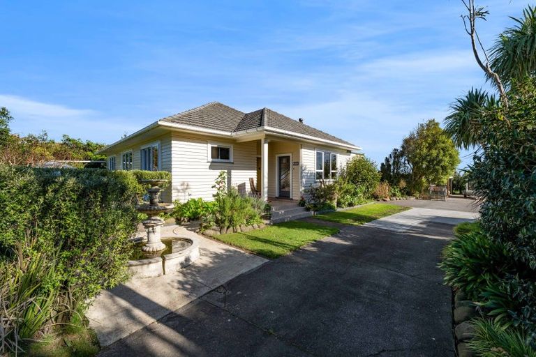 Photo of property in 7091 South Road, Warea, New Plymouth, 4381