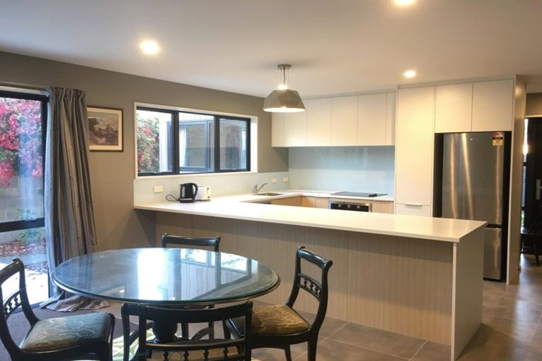 Photo of property in 60 Creyke Road, Ilam, Christchurch, 8041