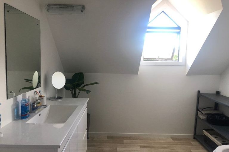 Photo of property in 2/70 Ngamotu Road, Hilltop, Taupo, 3330