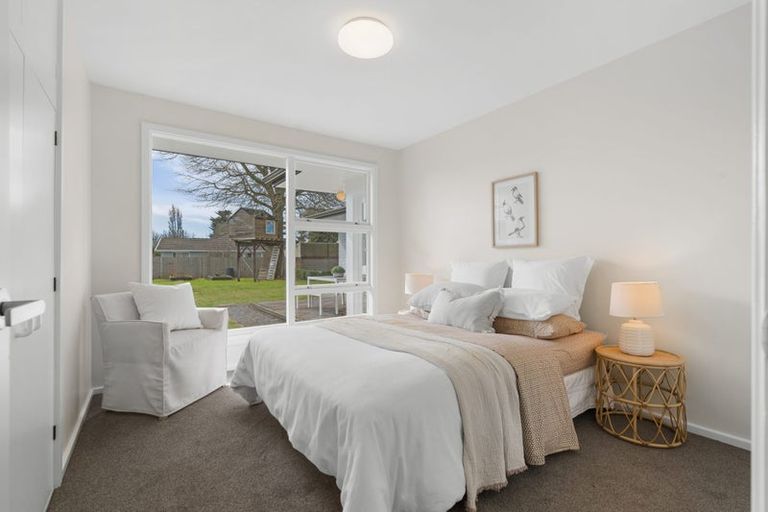 Photo of property in 51b Glenharrow Avenue, Avonhead, Christchurch, 8042