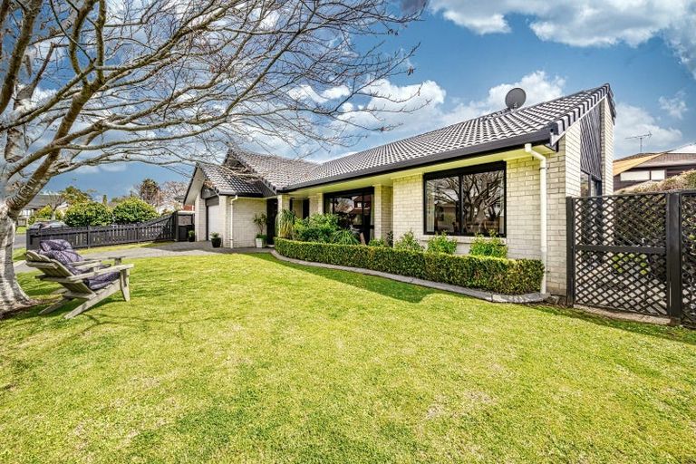 Photo of property in 16 Britannia Place, Half Moon Bay, Auckland, 2012