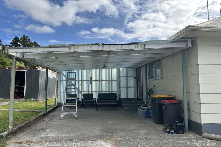 Photo of property in 16 Mawhera Street, Dobson, Greymouth, 7805