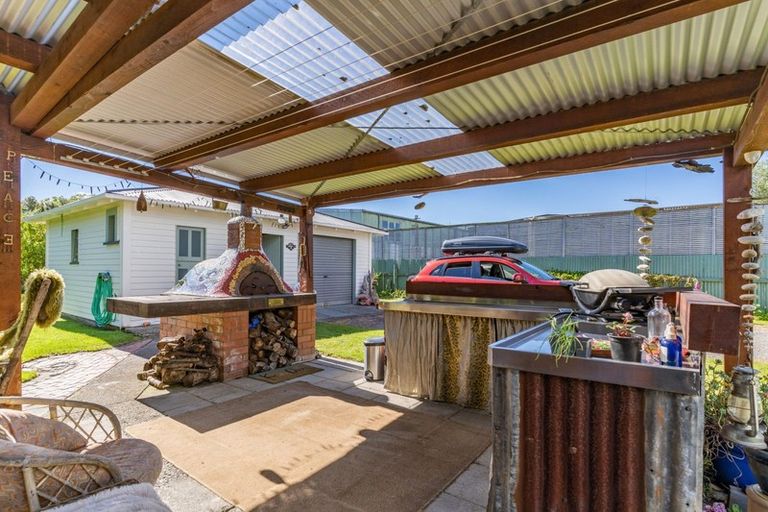 Photo of property in 41 Victoria Street, Masterton, 5810