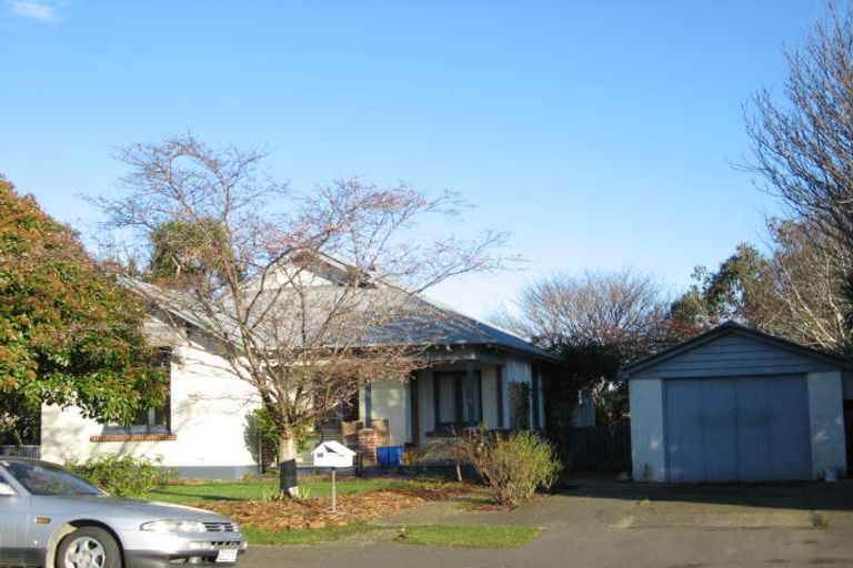 Photo of property in 62 Sydney Street, Windsor, Invercargill, 9810