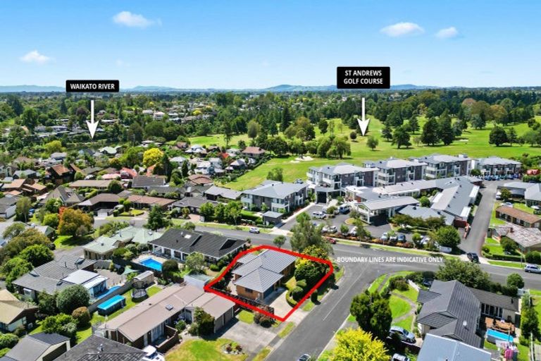 Photo of property in 2 Wilfred Street, St Andrews, Hamilton, 3200