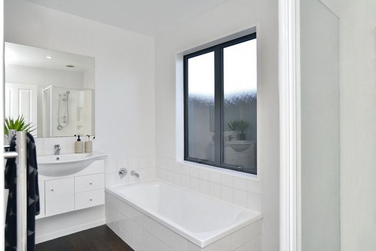 Photo of property in 52 Rushmore Drive, Belfast, Christchurch, 8051