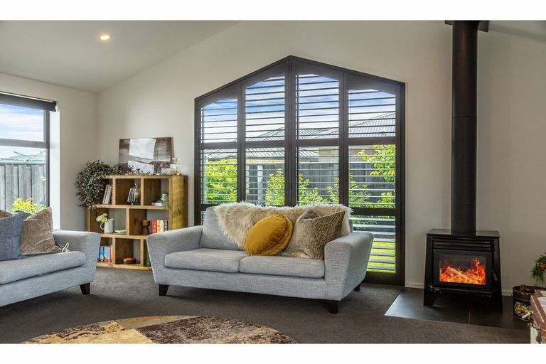 Photo of property in 96 Oaks Drive, Lincoln, 7608