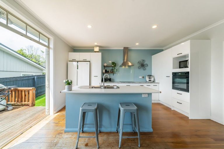 Photo of property in 14 Pempsey Street, Silverstream, Upper Hutt, 5019