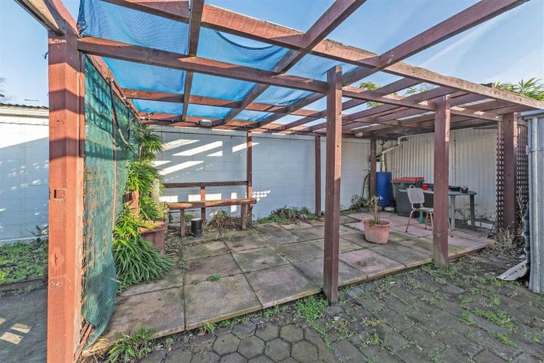 Photo of property in 3/17 Hills Road, Edgeware, Christchurch, 8013