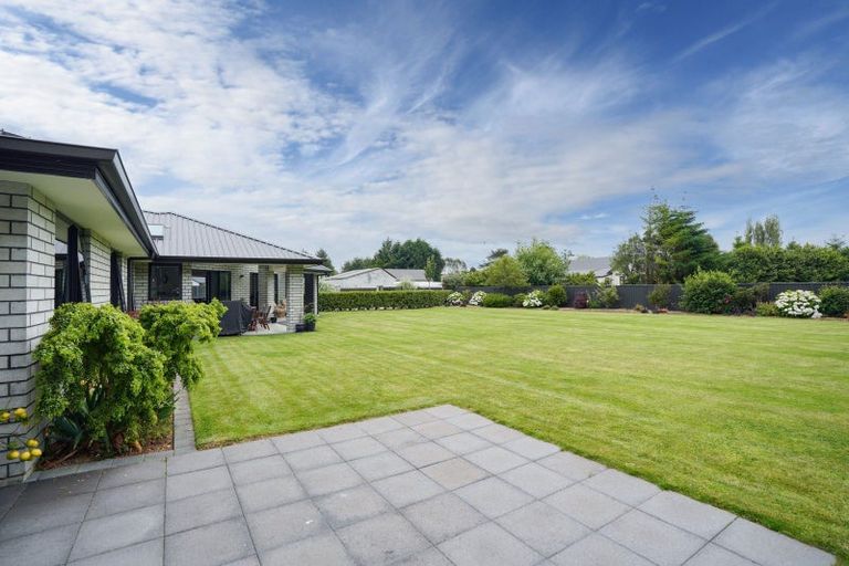 Photo of property in 32 Lumsden Drive, Waikiwi, Invercargill, 9810