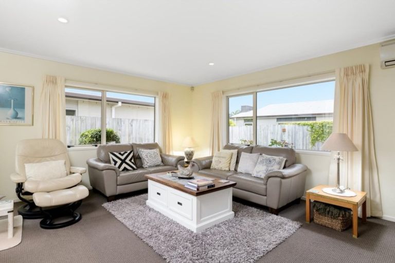 Photo of property in 134 Twin Oak Avenue, Papamoa Beach, Papamoa, 3118