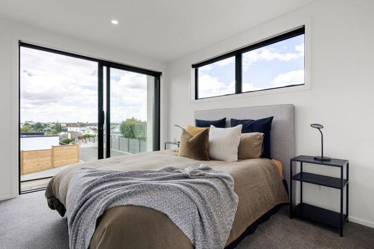 Photo of property in 117a Lake Crescent, Hamilton Lake, Hamilton, 3204