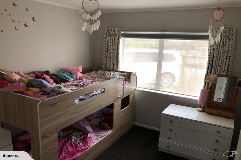 Photo of property in 2d Cedar Drive, Paraparaumu Beach, Paraparaumu, 5032