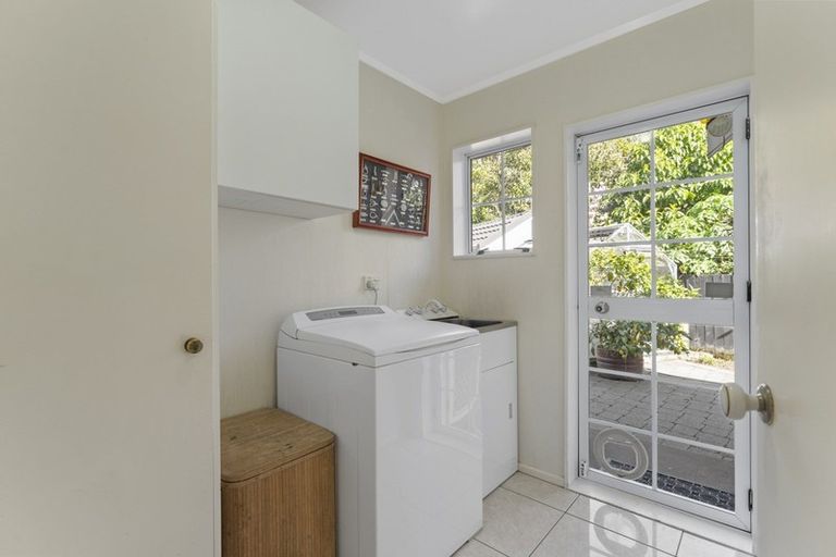 Photo of property in 469a Te Moana Road, Waikanae, 5036